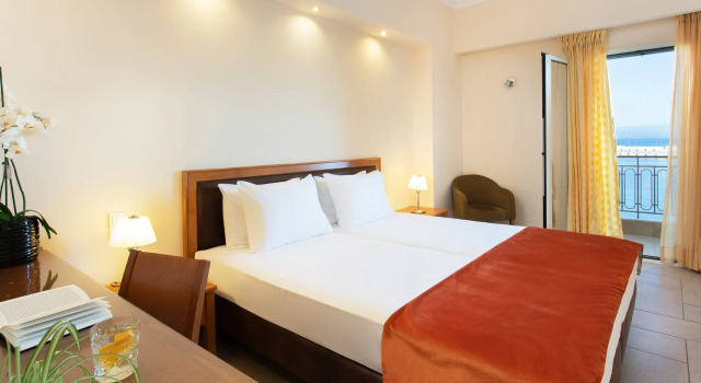 Pantheon City Hotel, Book Hotel Hotels in Lakonia with Parking, Parking