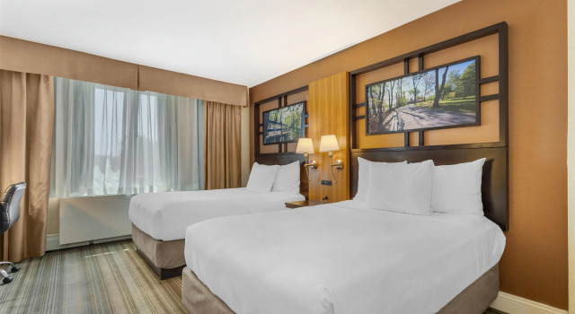 Четырёхместный номер Standard Best Western Queens Gold Coast