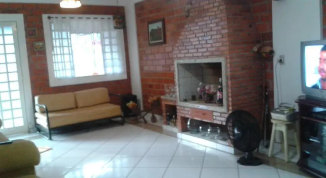 Hostel Chapada Dos Guimarães, Забронировать Апартаменты/квартира Шапада-дус-Гимарайнс Мату Гросу