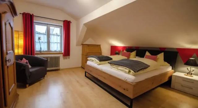 Номер Standard c 1 комнатой с видом на сад Hotel Ferienhaus Fux