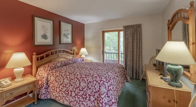 2 Bedroom Deer Park Vacation Rental With Free Shuttle to Loon Ski Resort - Dp178dw, Varaa Lomakeskus Hotellit New England uima-altaalla, Uima-allas