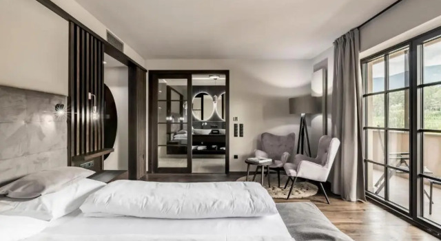 Полулюкс с балконом Hotel Seehof Nature Retreat