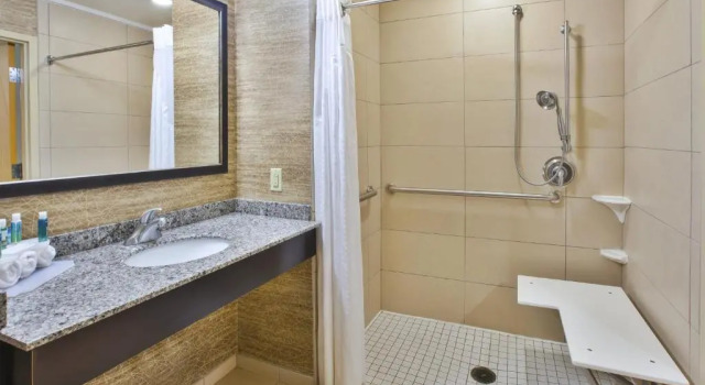 Двухместный номер Standard Holiday Inn Express & Suites Geneva Finger Lakes by IHG