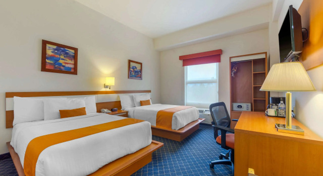 Четырёхместный номер Standard Sleep Inn Monclova