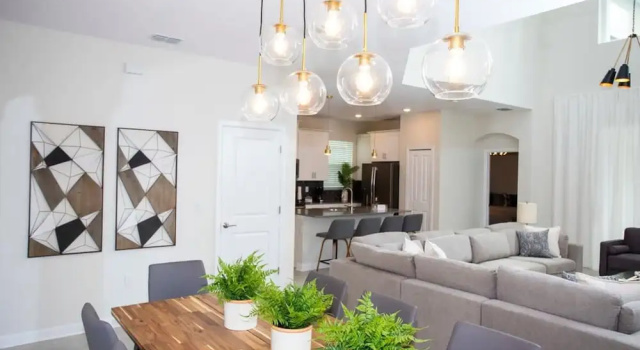 Stunning 5BR Home - Your Dream Getaway