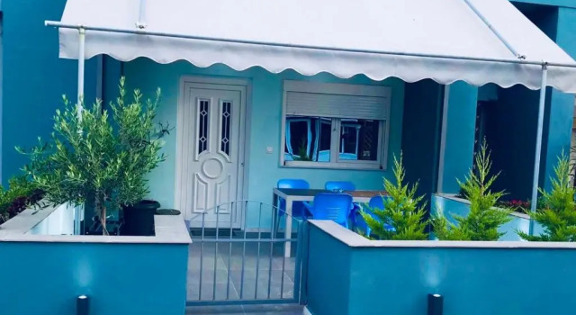Апартаменты Apartment 100 square meters in perea 40 meters away from the sea