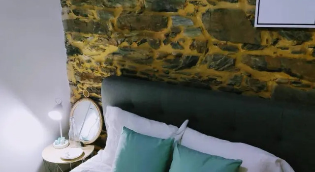PampiHouse, luxury rustic house near river, Prenota Hotel Hotel a Alentejo con parcheggio, Parcheggio
