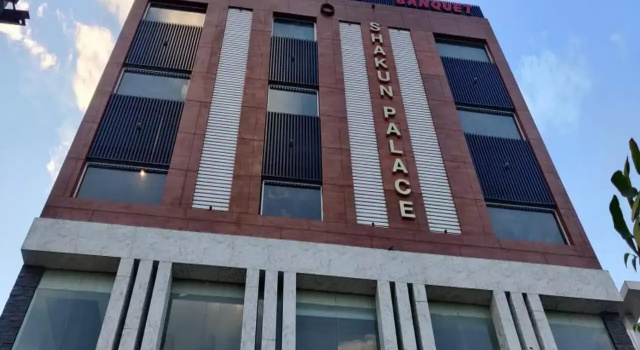 Hotel Shakun Palace, Забронировать Отель Отели штата Раджастхана 3 звезды, 3*
