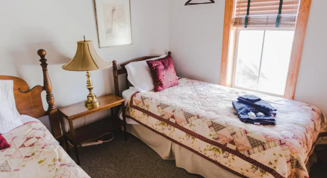 Семейный номер Standard с видом на сад Roanoke Island Inn
