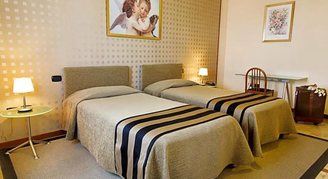 Номер Standard Hotel Palace 2000