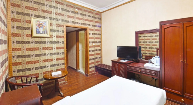 Номер Standard Capital O 125 Moon Plaza Hotel