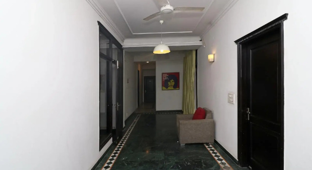 OYO 18971 Flagship Sri Sai Guest House, Rezervovat Penzión Hotely v Bangalore s parkováním, Parkování