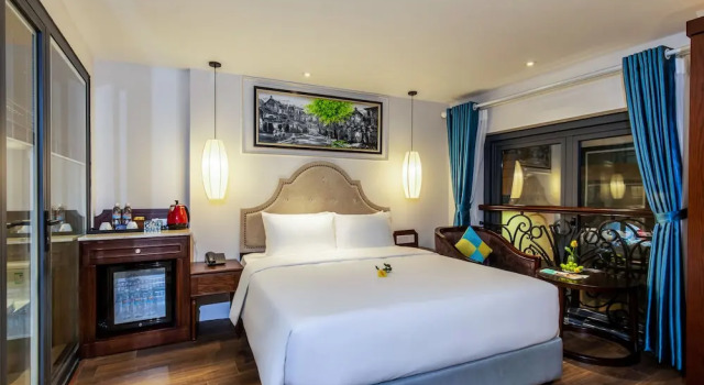 Двухместный номер Deluxe с видом на город Hanoi Calista Hotel & Spa