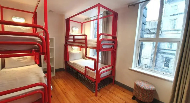 Кровать в общем номере (женский номер) Galway City Hostel