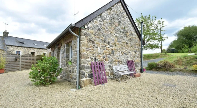 Holiday Home Saint-gilles Near Beach, Rezerwuj Dom wakacyjny Domki letniskowe w Bretania, Domek