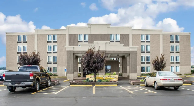 Quality Inn, Réserver Hôtel Dunmore Sno Mountain