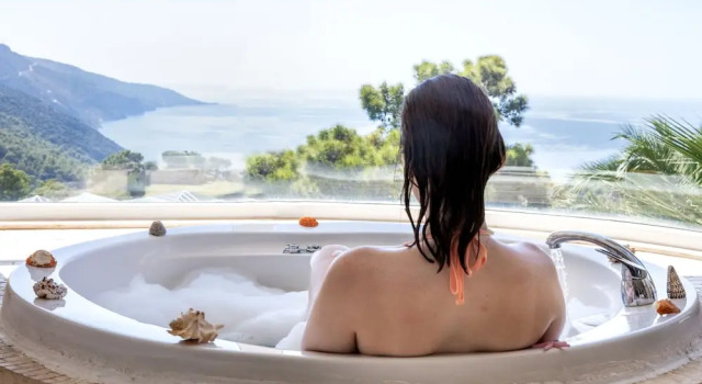 Люкс Grand с балконом Golden Life Heights Deluxe Suite Hotel - Adults Only