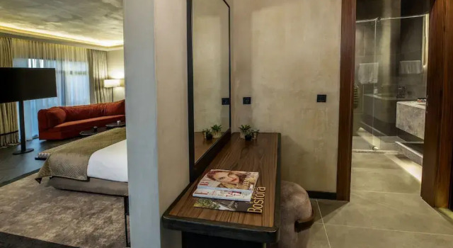 Люкс Corner Hotel Bosfora Plus