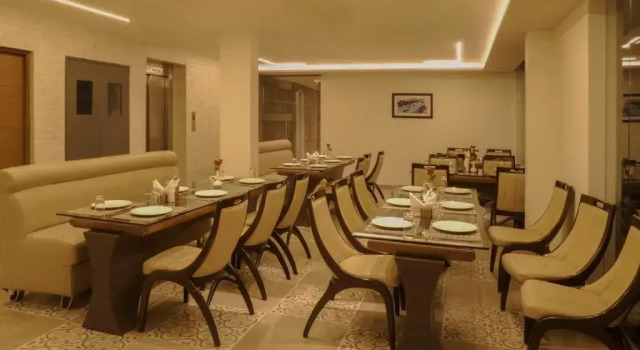 Florida Airport Hotel Kochi, Забронировать Отель Недумбассери штат Керала