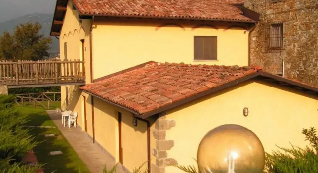 Agriturismo La Palazzina, Забронировать Фермерский дом Фермерские дома Гарфаньяна, Фермерский дом