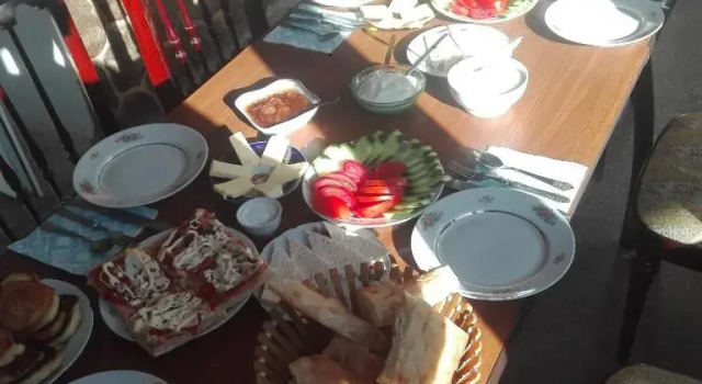 Семейный номер Standard с видом на горы Guest House Sabauri
