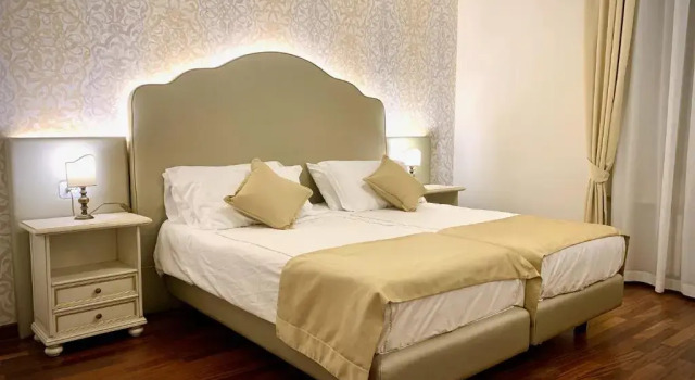 Двухместный номер Standard с видом на озеро Albergo Gardesana