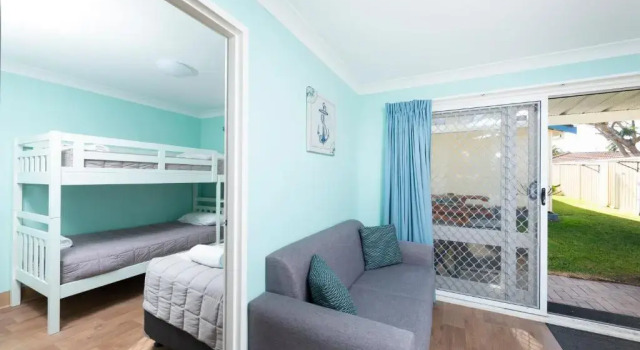 Forster Holiday Village, Забронировать Отель Форстер North Coast New South Wales, рядом с Пристань Форстера