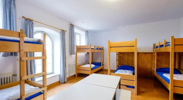 Кровать в общем номере (женский номер) Jugendherberge Youth Hostel Rothenburg Ob Der Tauber