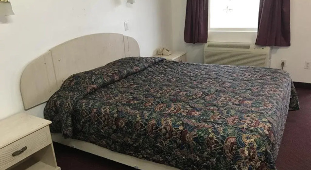 Mayfair Motel, Varaa Motelli Cross Keys 