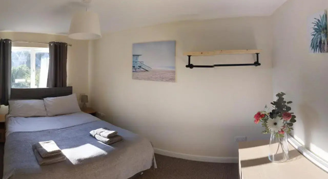 No7 Glan Nodwydd, Book Hotel Pentraeth Anglesey