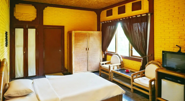 Guest House Kudos, Забронировать Гостевой дом Отели провинции Бали с завтраком, Завтраки