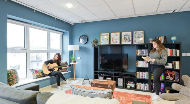 Кровать в общем номере Garden Lane Backpackers