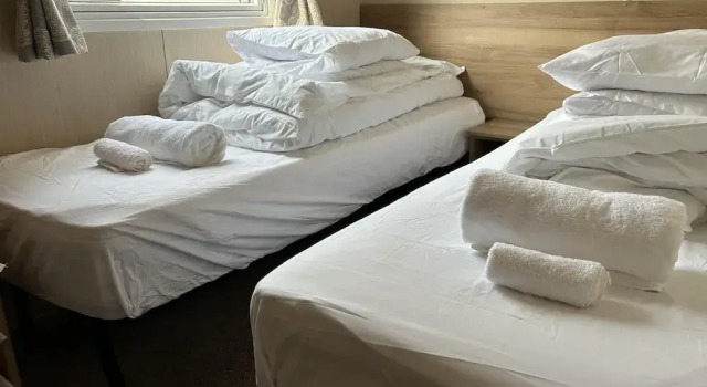 Coastal Retreat Luxury Caravan Home Away From Home, Забронировать Отель Отели Исторического графства Суссекса с парковкой, Парковка