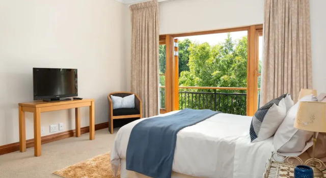 Thomsons Accommodation, Забронировать Гостевой дом Гостевые дома Константия, рядом с Constantia Village, Гостевой дом