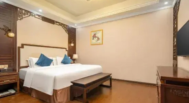 Люкс Deluxe Chunshen Hotel(Tan Xinpei Metro Station, Jiangxia District Government, Wuhan)