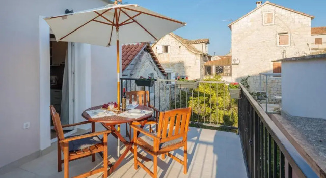 Апартаменты c 1 комнатой Apartments Zlatin Dvor