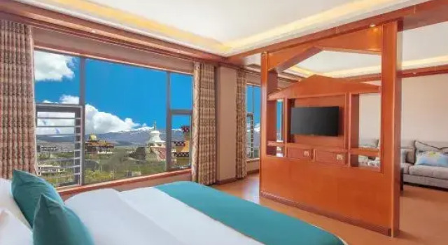 Yong Zhu Qi Ju Xi Jing Hotel (Ganzi Hongjun Road white pagoda park Branch), Prenota Hotel Hotel a Sichuan con parcheggio, Parcheggio