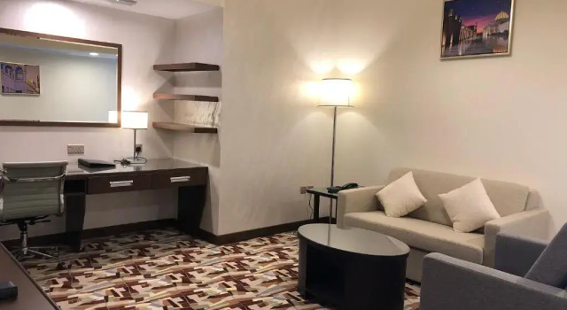 Одноместный люкс Executive Al Murooj Grand Hotel