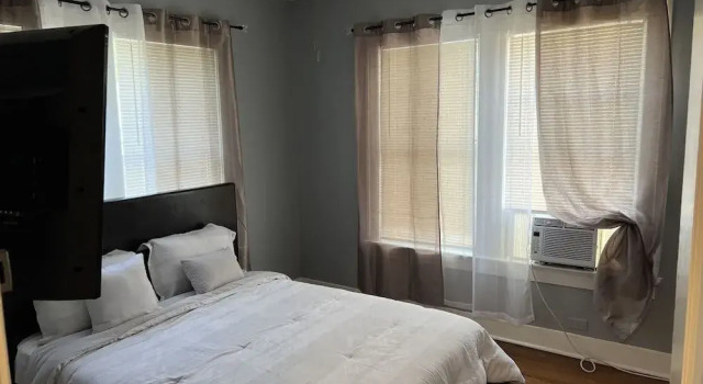 Cozy Downtown 2 Bedroom home, Забронировать Отель Отели Хьюстона с парковкой, рядом с Театр Ensemble, Парковка
