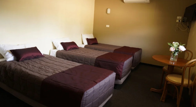 Семейный номер Standard с 2 комнатами Country Motor Inn