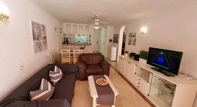 Casa Teide, ground floor Apartment Parque Santiago 1, heated pool, 100 m to sea and beach, wifi, Prenota Appartamento Hotel a Tenerife con piscina, Piscina