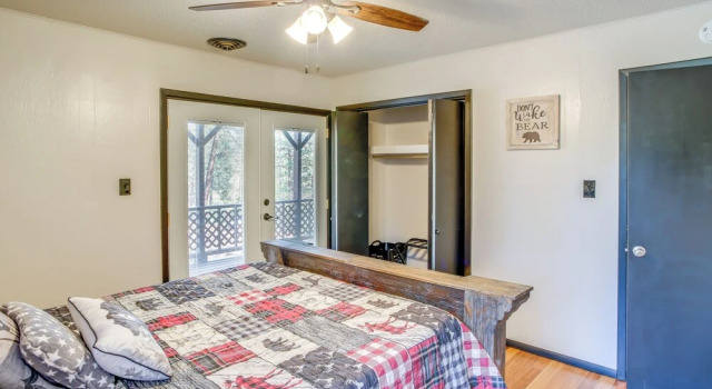 Ruidoso Cabin Retreat w/ Multi-level Deck, Забронировать Дом для отпуска Виллы Нью-Мексико, Вилла