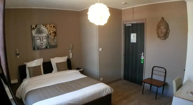 Hôtel Beausoleil, Book Hotel Montelimar Drôme Provençale