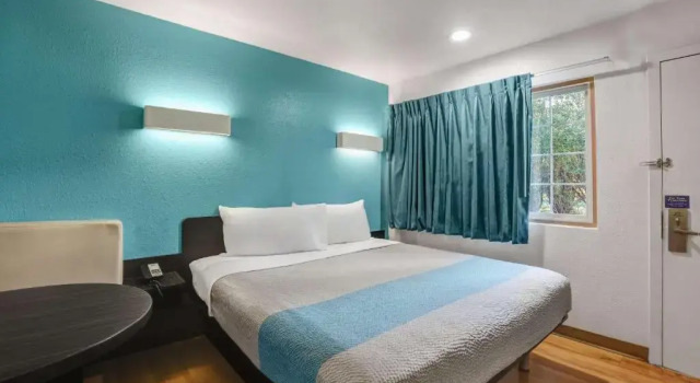 Номер Standard Motel 6 Napa