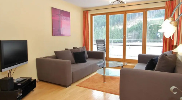 Detached Chalet in Saalbach, Забронировать Шале Виллы Хинтерглемм, Вилла