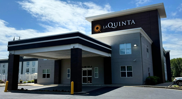 La Quinta Inn & Suites by Wyndham Lexington Park - Patuxent