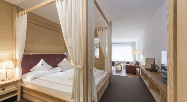 Двухместный люкс Alpenheim Charming & Spa Hotel