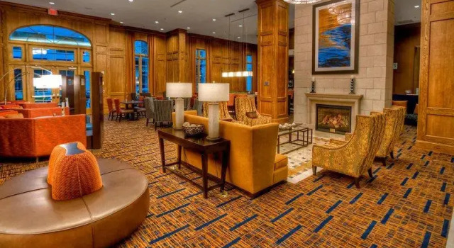 Люкс Standard Courtyard by Marriott Nashville Green Hills