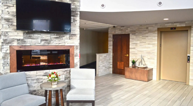 Holiday Inn & Suites Syracuse Airport - Liverpool by IHG