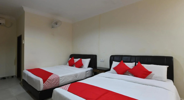 OYO 43982 BJ Bayview Inn, Rezerwuj Hotel Pantai Cenang 